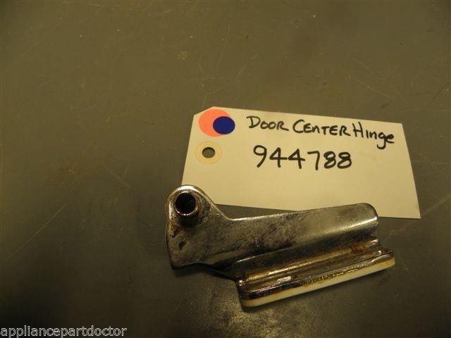 KENMORE REFRIGERATOR 944788 Door Center Hinge USED PART KENMORE REFRIGERATOR 944788 Door Center Hinge USED PART
